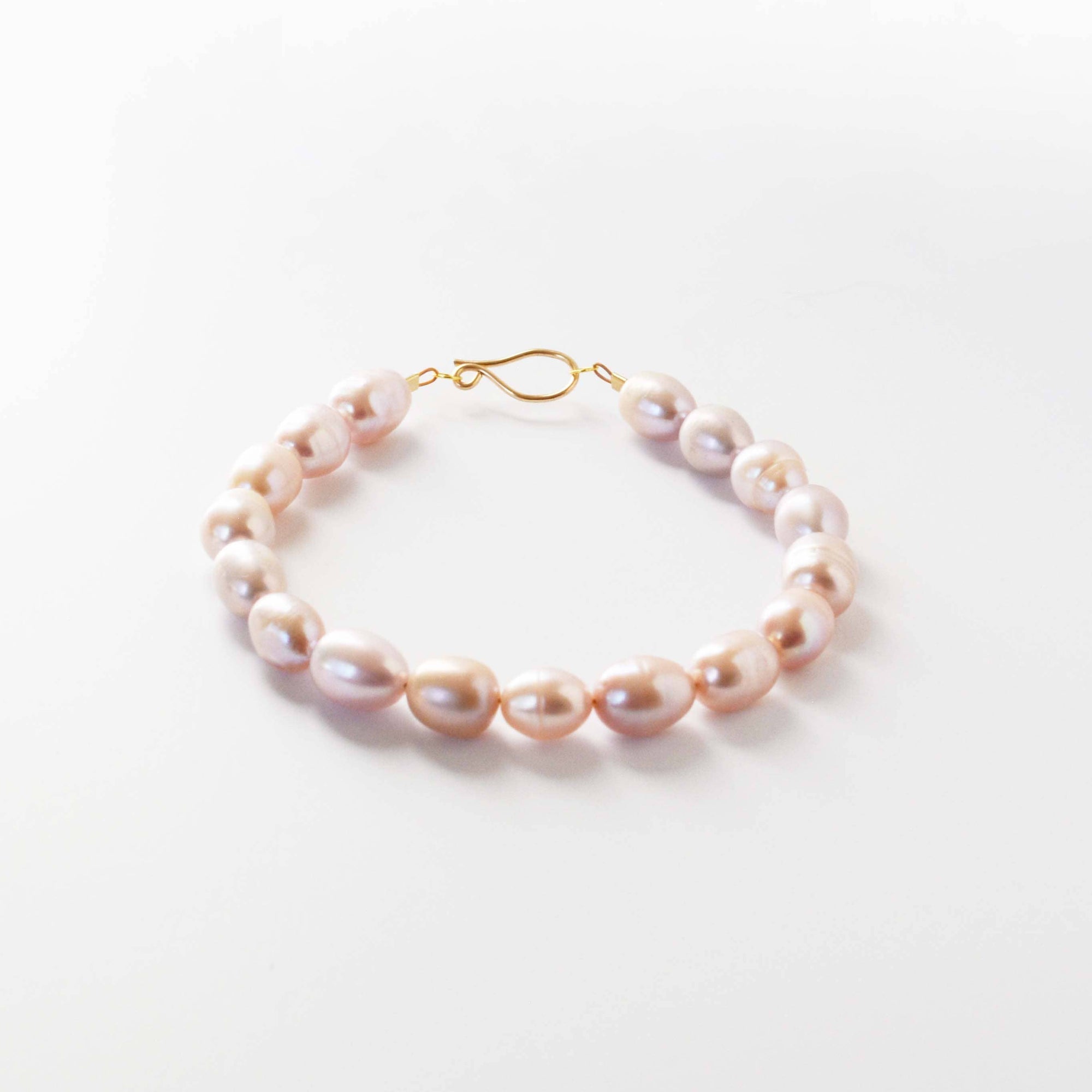Pearl bracelet on a white background