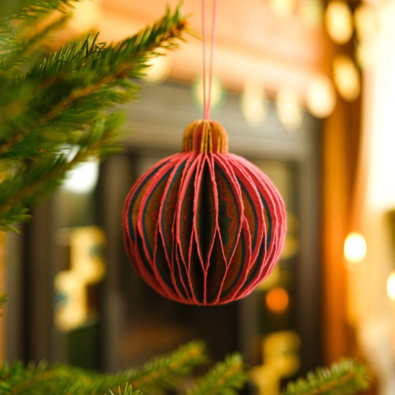 Pink Bauble Honeycomb