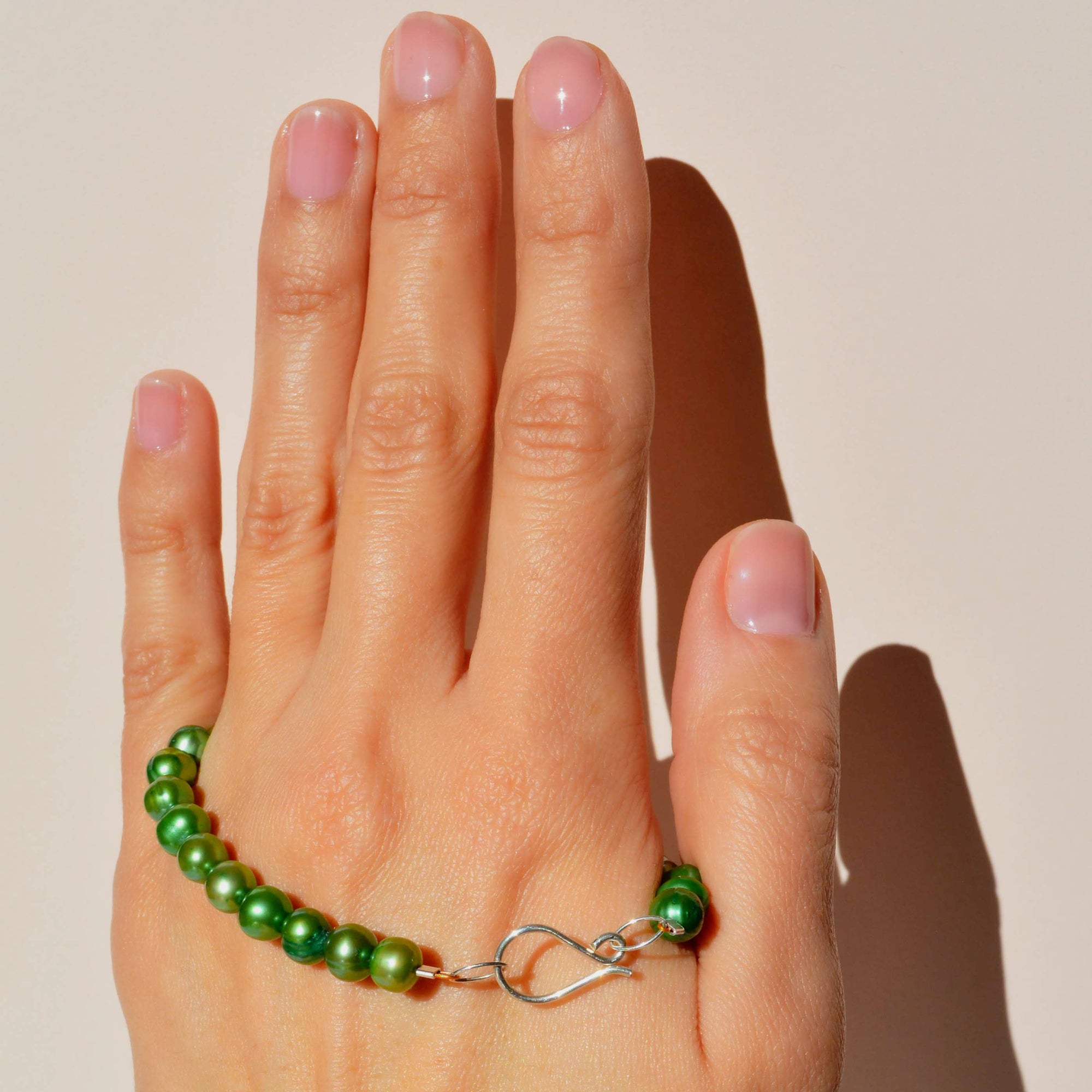 Pea Pearl Bracelet