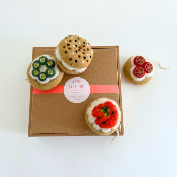 Bagel Box Ornament Set