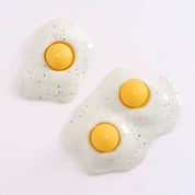 Salt and Pepper Double Egg Candle Holder - RIDER