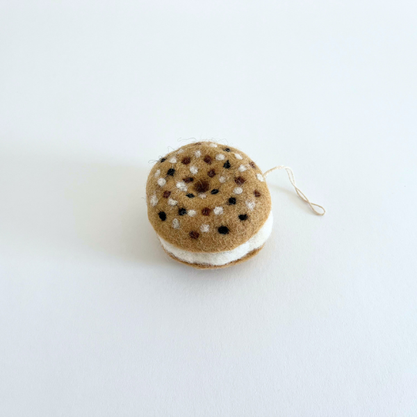Bagel Box Ornament Set