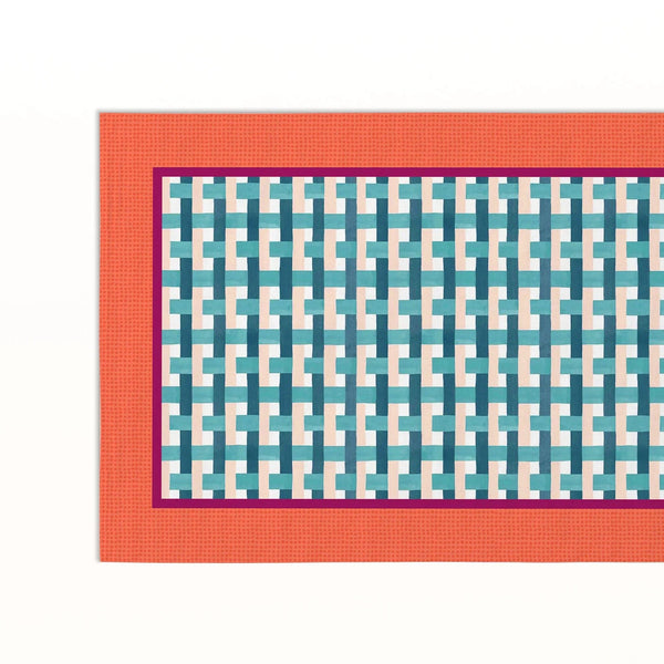 Dimorae Crisp Table Runners