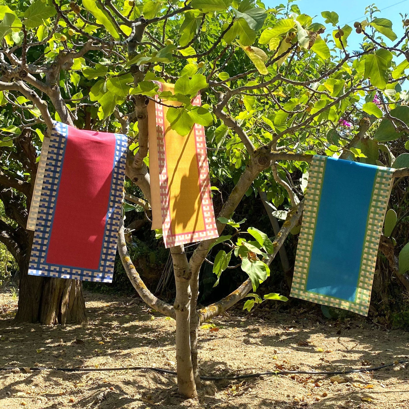 Dimorae Table Runners