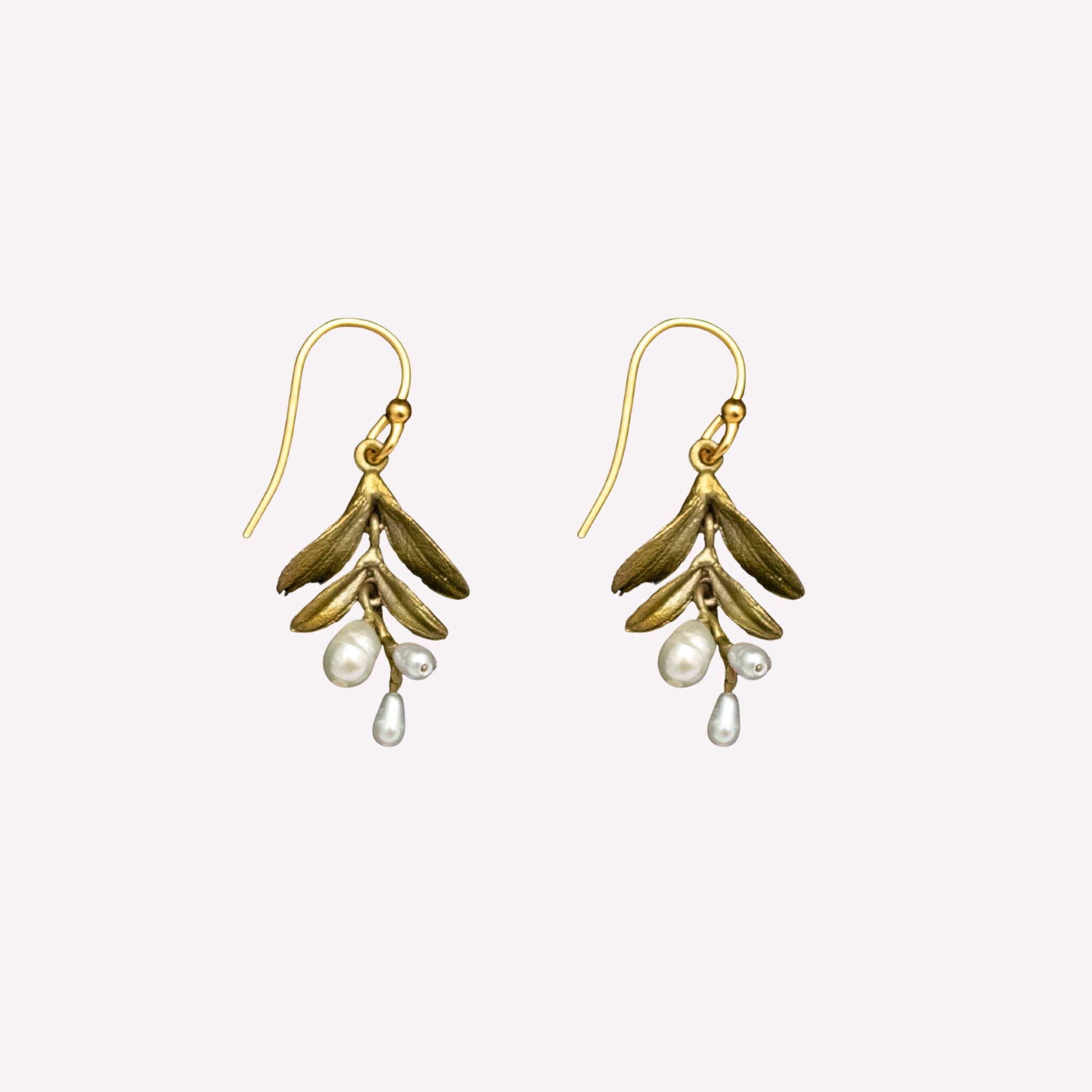 garden-vine-pearl-earrings-michael-michaud-rider-2.jpg